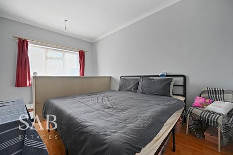5 bedroom end of terrace house for sale, Hart Grove, Southall, UB1
