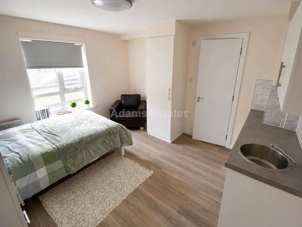 House in Reading - View 2