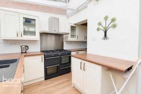 3 bedroom terraced house for sale, Church Road, Bexleyheath
