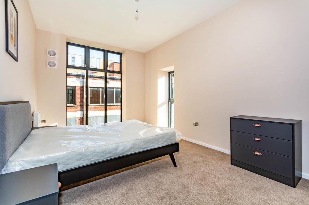 Apartment in Manchester - View 3