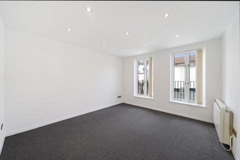 1 bedroom flat for sale, First Floor One Bedroom Flat | Gated Parking | Chain Free | Close to Mill Hill Broadway