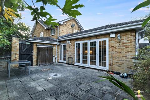 undefined, Greenwood Road, Crowthorne RG45