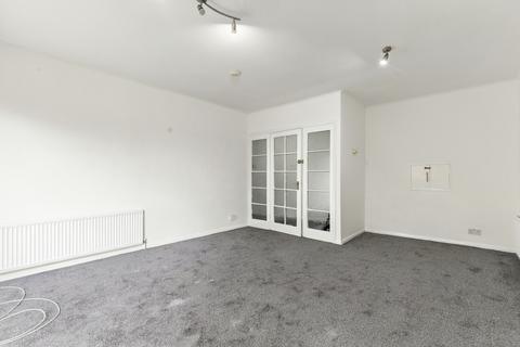 2 bedroom apartment for sale, Oak Tree Close, London, W5