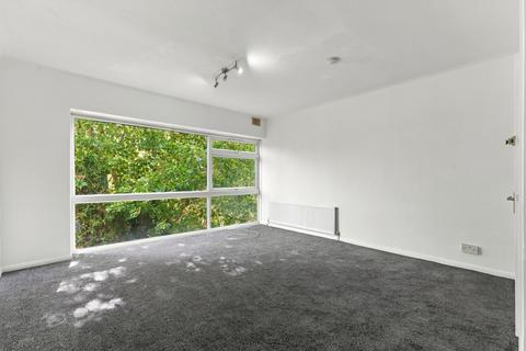 2 bedroom apartment for sale, Oak Tree Close, London, W5