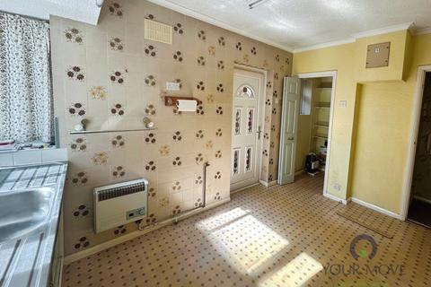 2 bedroom bungalow for sale, Winchester Drive, Swadlincote DE11