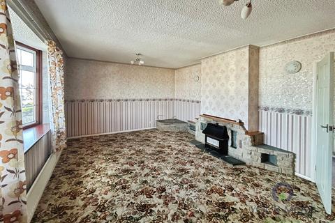 2 bedroom bungalow for sale, Winchester Drive, Swadlincote DE11