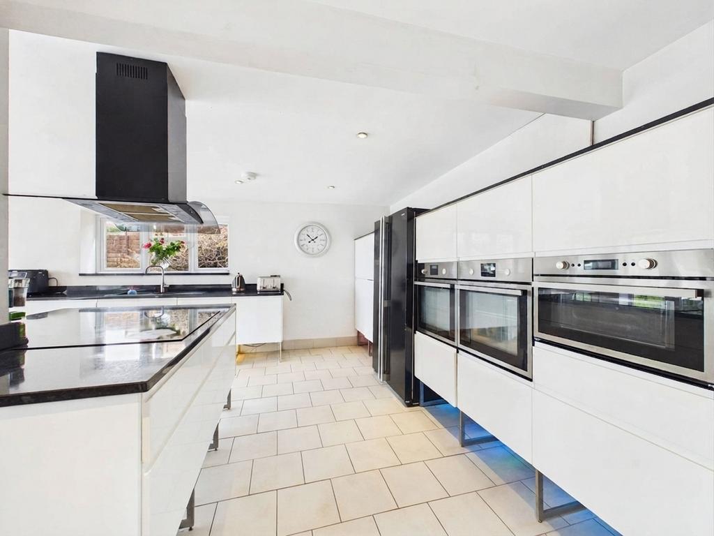 House in Nottingham - View 3