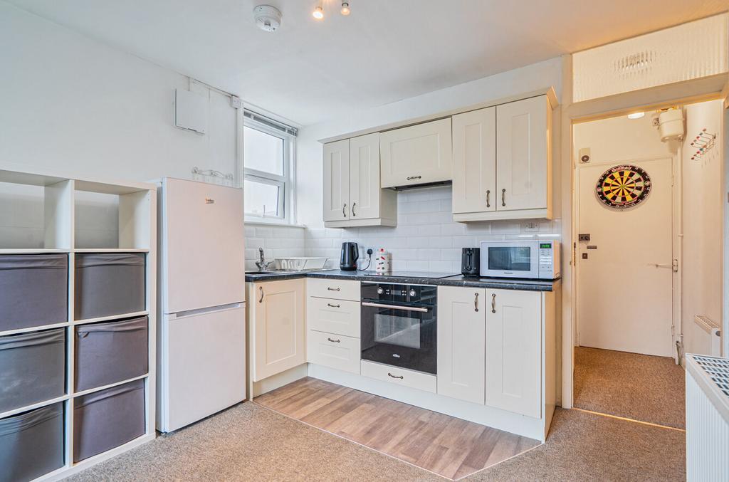 Apartment in East Sussex - View 5