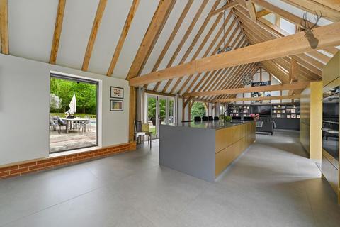 undefined, Mount Road, Theydon Garnon, CM16