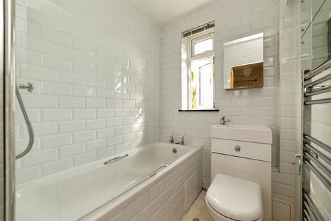 1 bedroom maisonette for sale, Hawbush Close, Welwyn