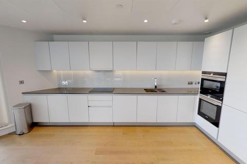 3 bedroom apartment for sale, Altissima House, 340 Queenstown Road, London