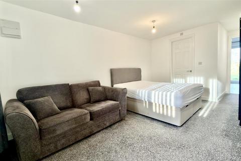 undefined, Summer Lane, Minworth, Sutton Coldfield