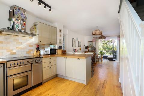 3 bedroom end of terrace house for sale, St. Peters Gardens, Wrecclesham, GU10