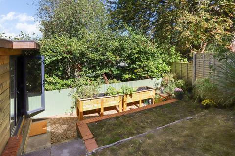 3 bedroom end of terrace house for sale, St. Peters Gardens, Wrecclesham, GU10