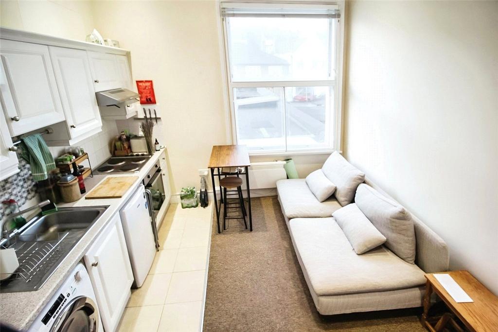 Apartment in East Sussex - View 3