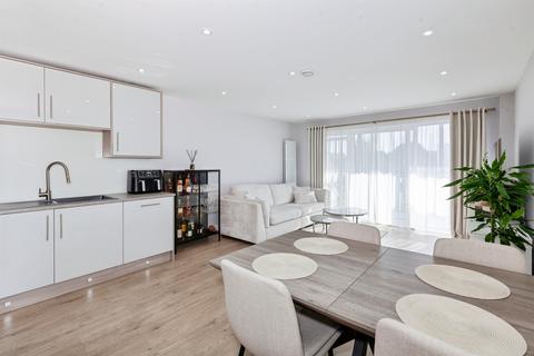 2 bedroom apartment for sale, Windsor Road, Slough