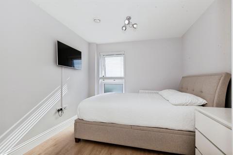 2 bedroom apartment for sale, Windsor Road, Slough