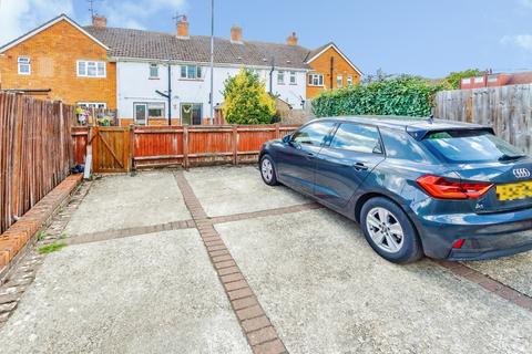 3 bedroom terraced house for sale, Woodmount, Crockenhill, Swanley, Kent, BR8