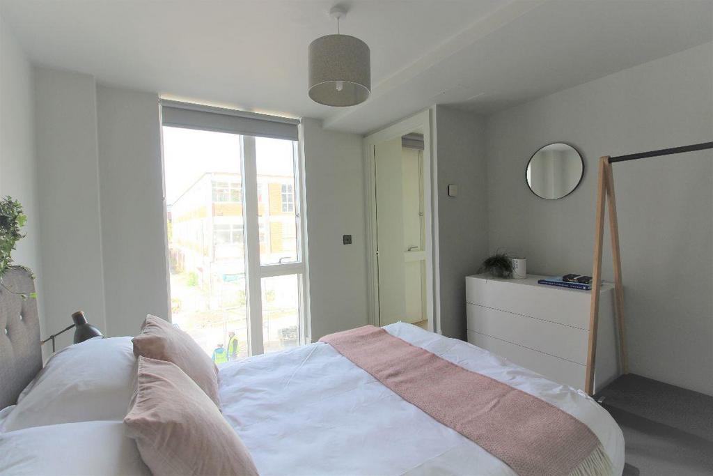 Apartment in Manchester - View 4