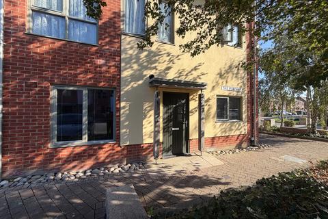 2 bedroom flat to rent, The Portway, KING'S LYNN