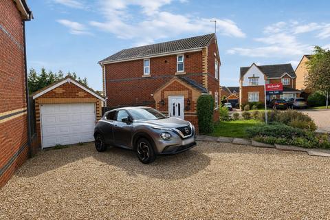 3 bedroom detached house for sale, Boardman Road, Kettering, NN15