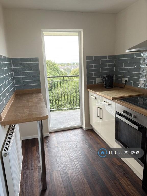 Apartment in Edinburgh - View 4