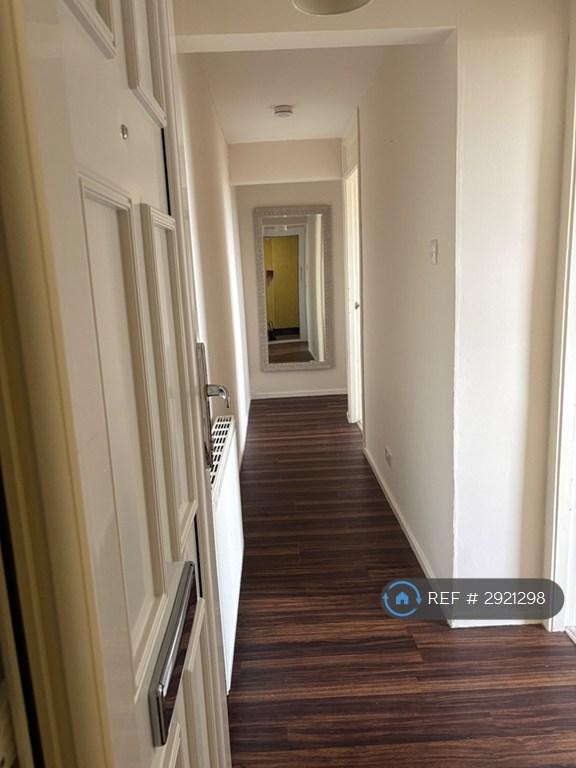 Apartment in Edinburgh - More