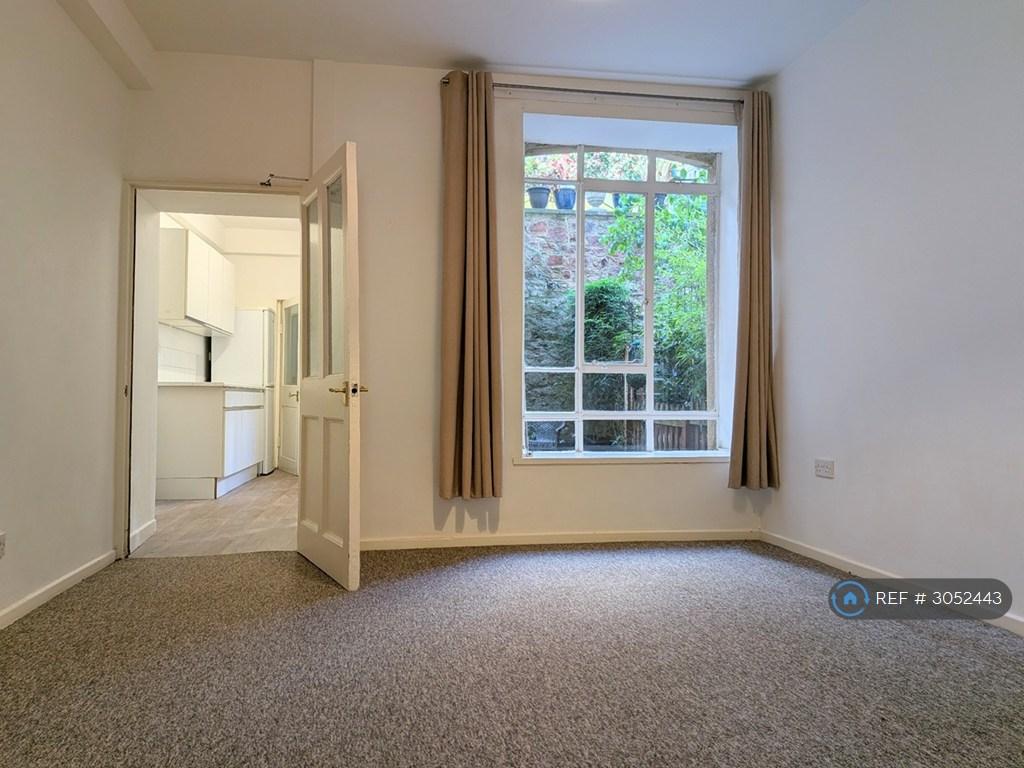 Apartment in Bristol, City of Bristol - View 2