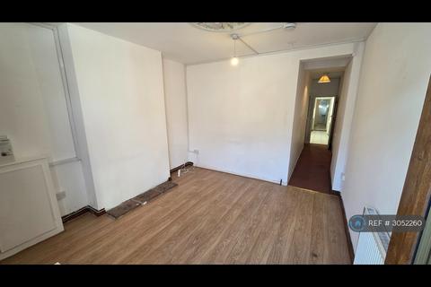 1 bedroom flat to rent, Blaby Road, Wigston, LE18