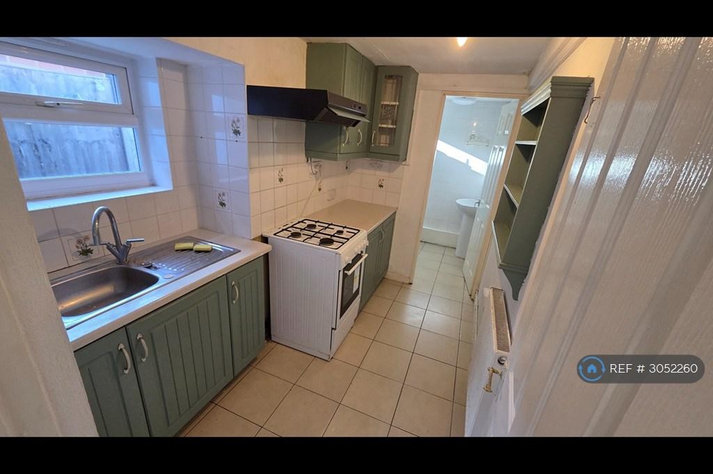 Apartment in Wigston - View 3