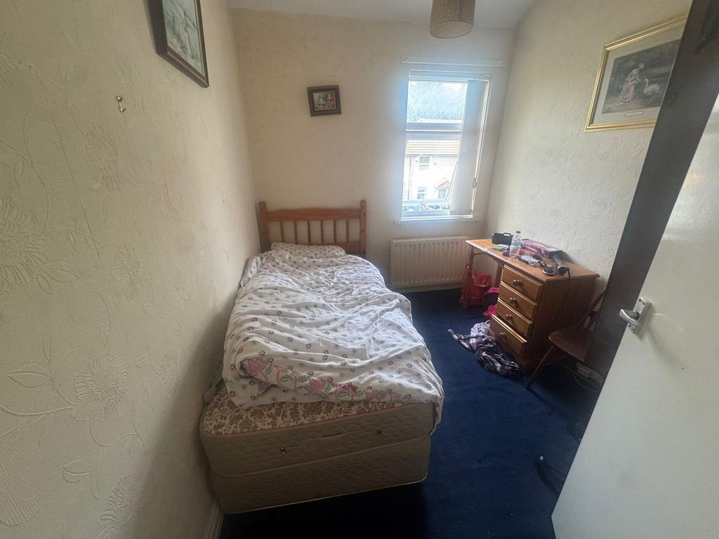 Apartment in Newcastle upon Tyne - View 4