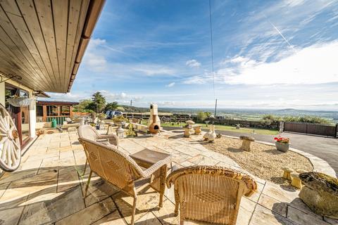 4 bedroom equestrian property for sale, Roman Road, Bleadon, Weston-super-Mare, Somerset, BS24