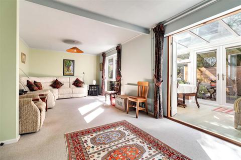 4 bedroom terraced house for sale, Sunmead Walk, Cambridge CB1