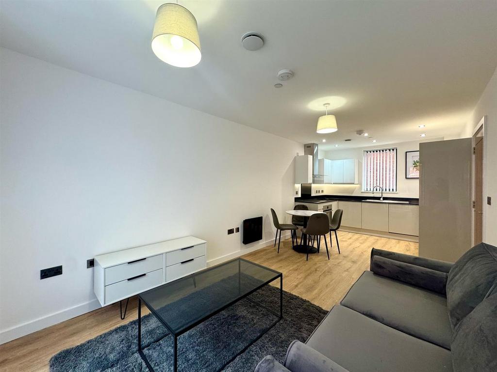 Apartment in Birmingham - View 5