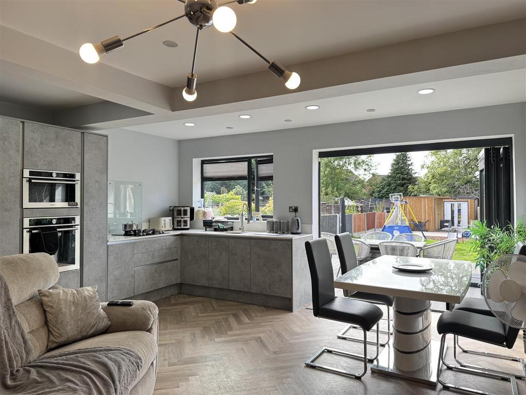 House in Sandwell, Jarvis - View 5