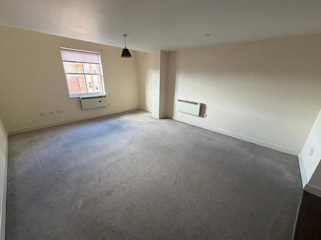 Apartment in Newcastle upon Tyne - View 2