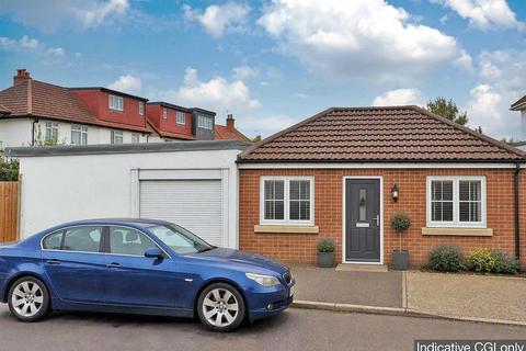 Garage for sale, Vicarage Farm Road, HOUNSLOW