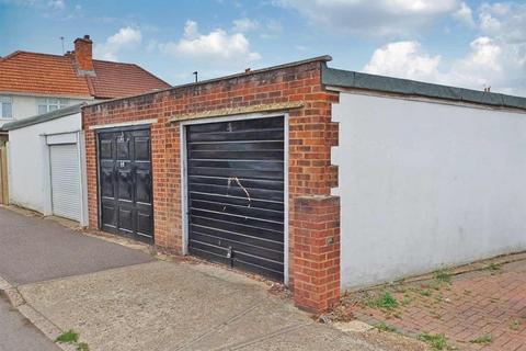 Garage for sale, Vicarage Farm Road, HOUNSLOW