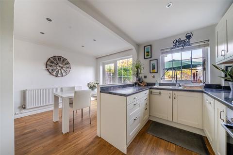 4 bedroom end of terrace house for sale, Park Avenue, Bromley