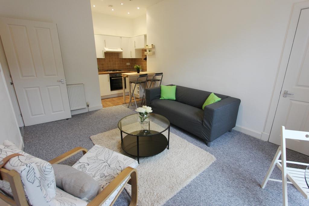 Apartment in Edinburgh - View 2
