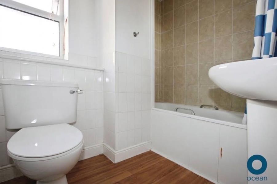 Apartment in Bristol - More