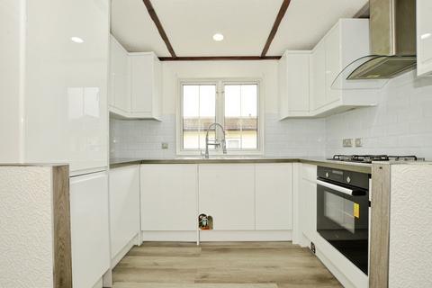 1 bedroom park home for sale, Bower Heath Lane, Harpenden