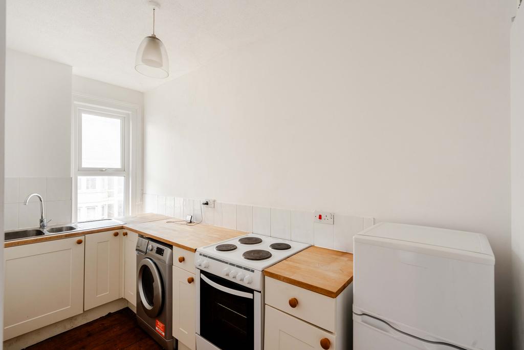 Apartment in Bristol - More