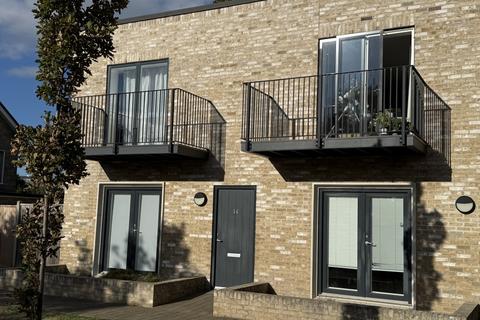 1 bedroom maisonette for sale, Flat 14, Lovell Lodge, 365 Milton Road, Cambridge, Cambridgeshire CB4 1SR
