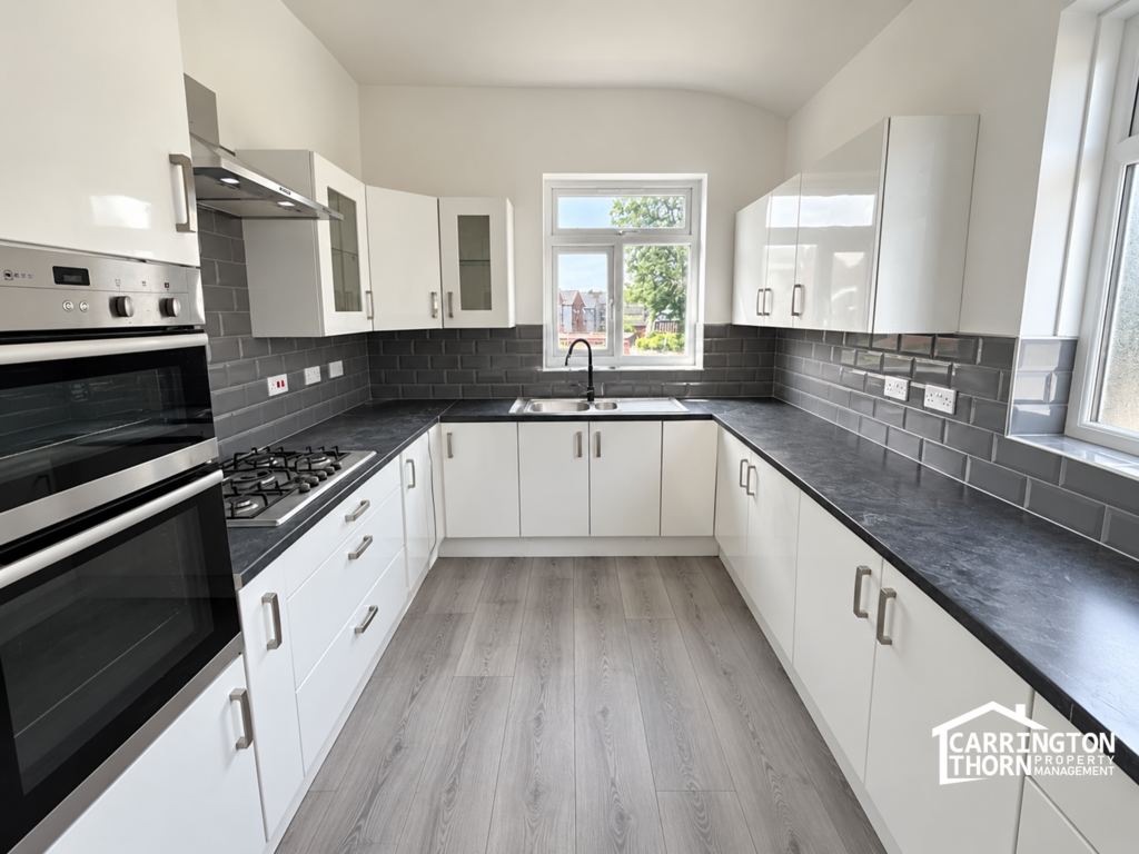 Apartment in Smethwick - View 2