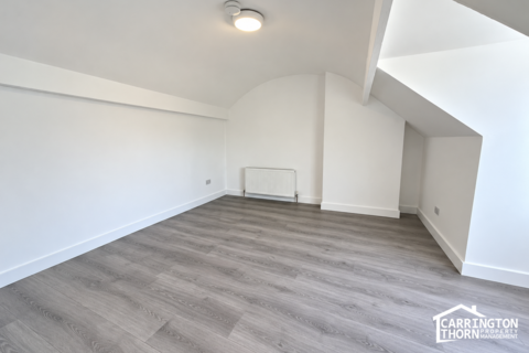 2 bedroom flat to rent, Bearwood Road, Smethwick, B66 4ET