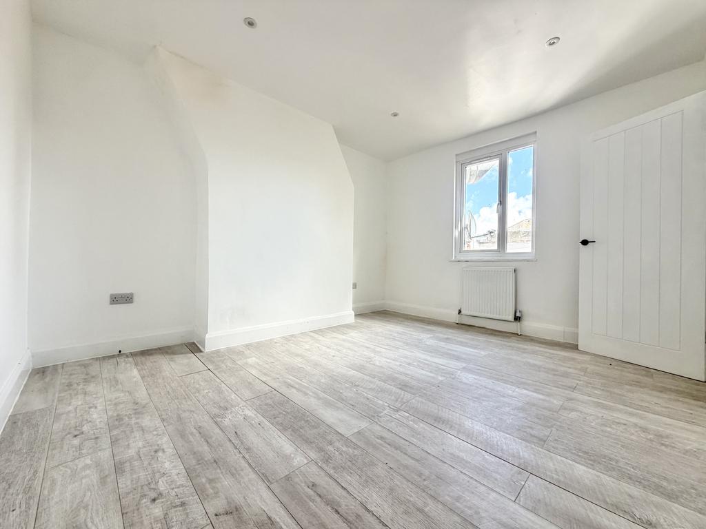 Apartment in Brighton - View 2