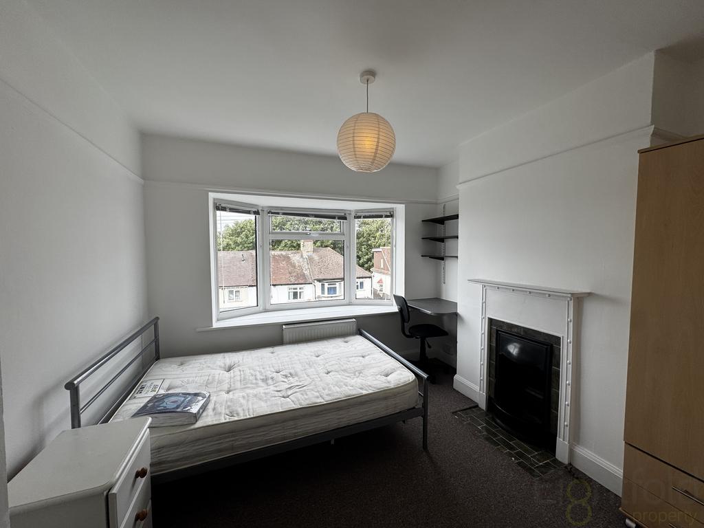 House in Brighton - More