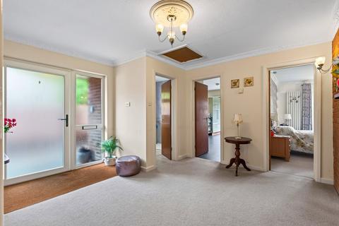 2 bedroom detached bungalow for sale, Cransley Hill, Kettering NN14