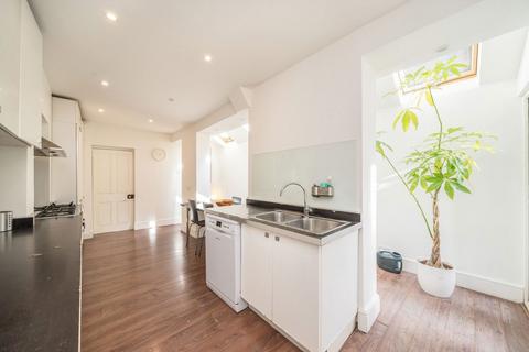 5 bedroom terraced house for sale, Larkhall Lane, London SW4